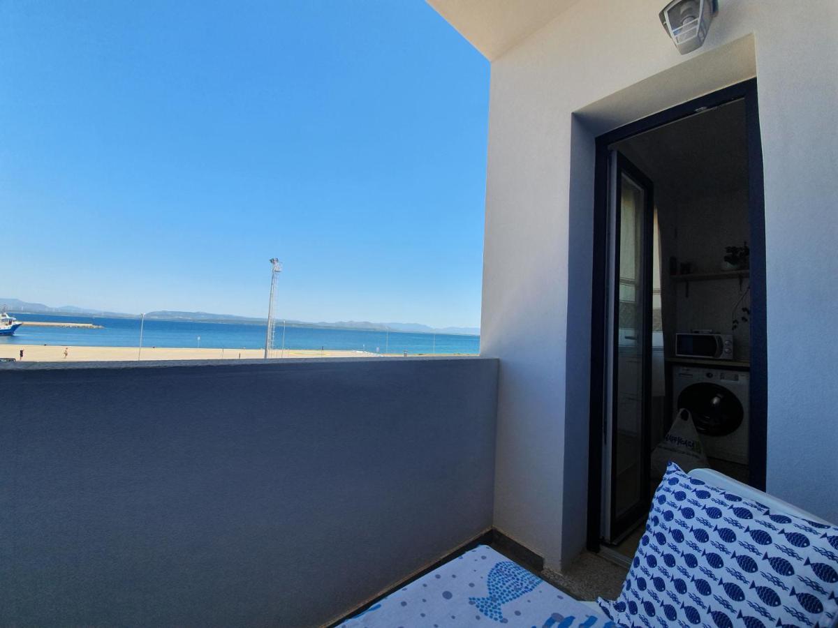Sky And Sea Apartment Calasetta Εξωτερικό φωτογραφία